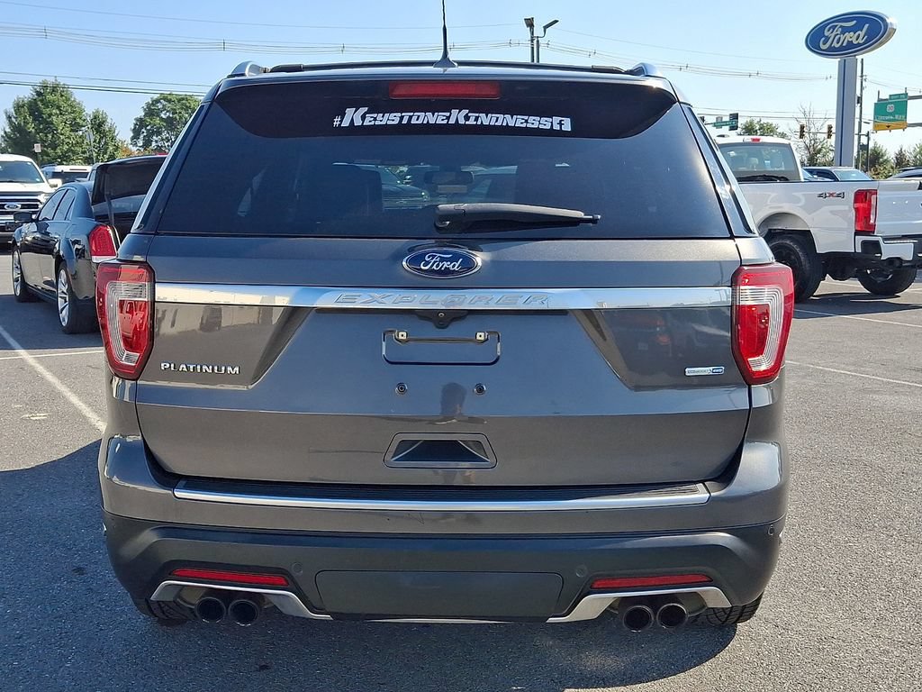 Certified 2018 Ford Explorer Platinum AWD/4WD image 5