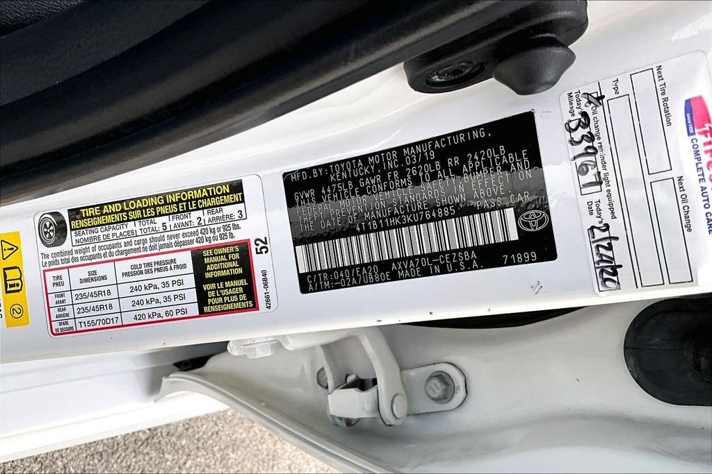 Used 2019 Toyota Camry SE FWD image 31