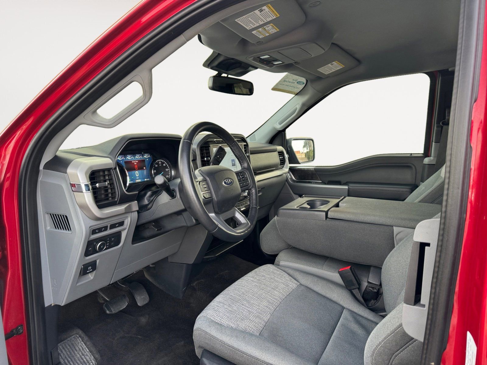 Certified 2022 Ford F150 XLT w/ Equipment Group 302A High image 9