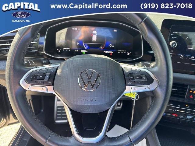 Used 2025 Volkswagen Jetta Sport FWD image 24