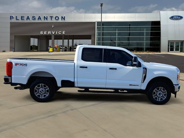 Certified 2025 Ford F250 XLT w/ FX4 Off-Road Package AWD/4WD image 6