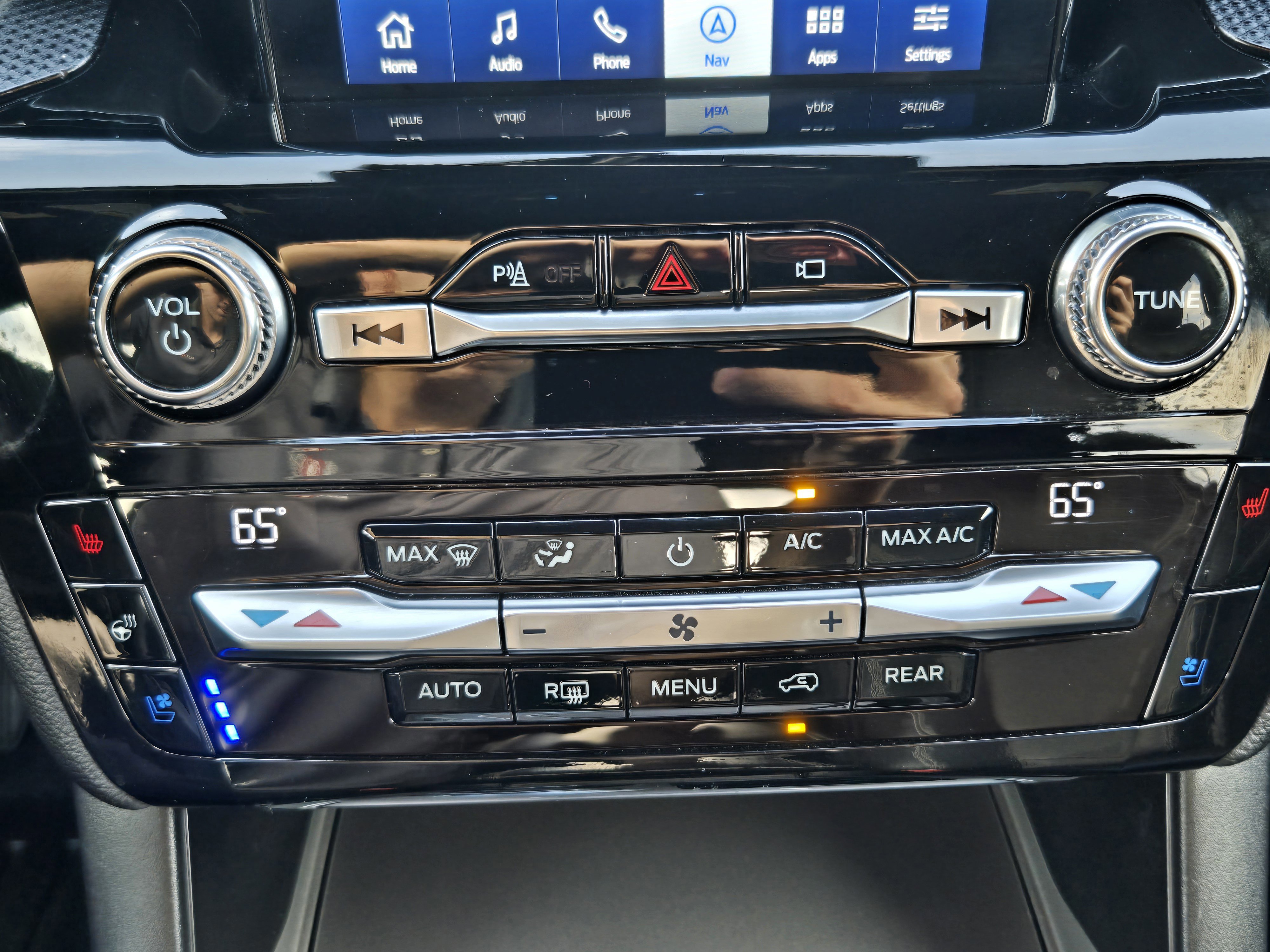 Certified 2021 Ford Explorer ST w/ Equipment Group 401A image 14