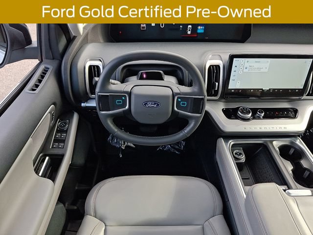 Certified 2025 Ford Expedition Active AWD/4WD image 14