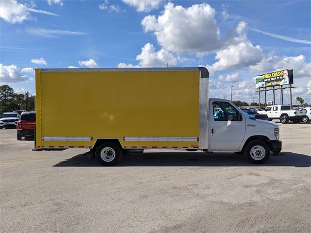 Certified 2023 Ford E-350 and Econoline 350 Super Duty w/ Driver's Safety Package image 3