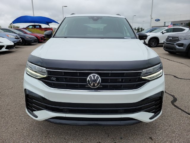 Used 2022 Volkswagen Tiguan SE R-Line AWD/4WD image 8