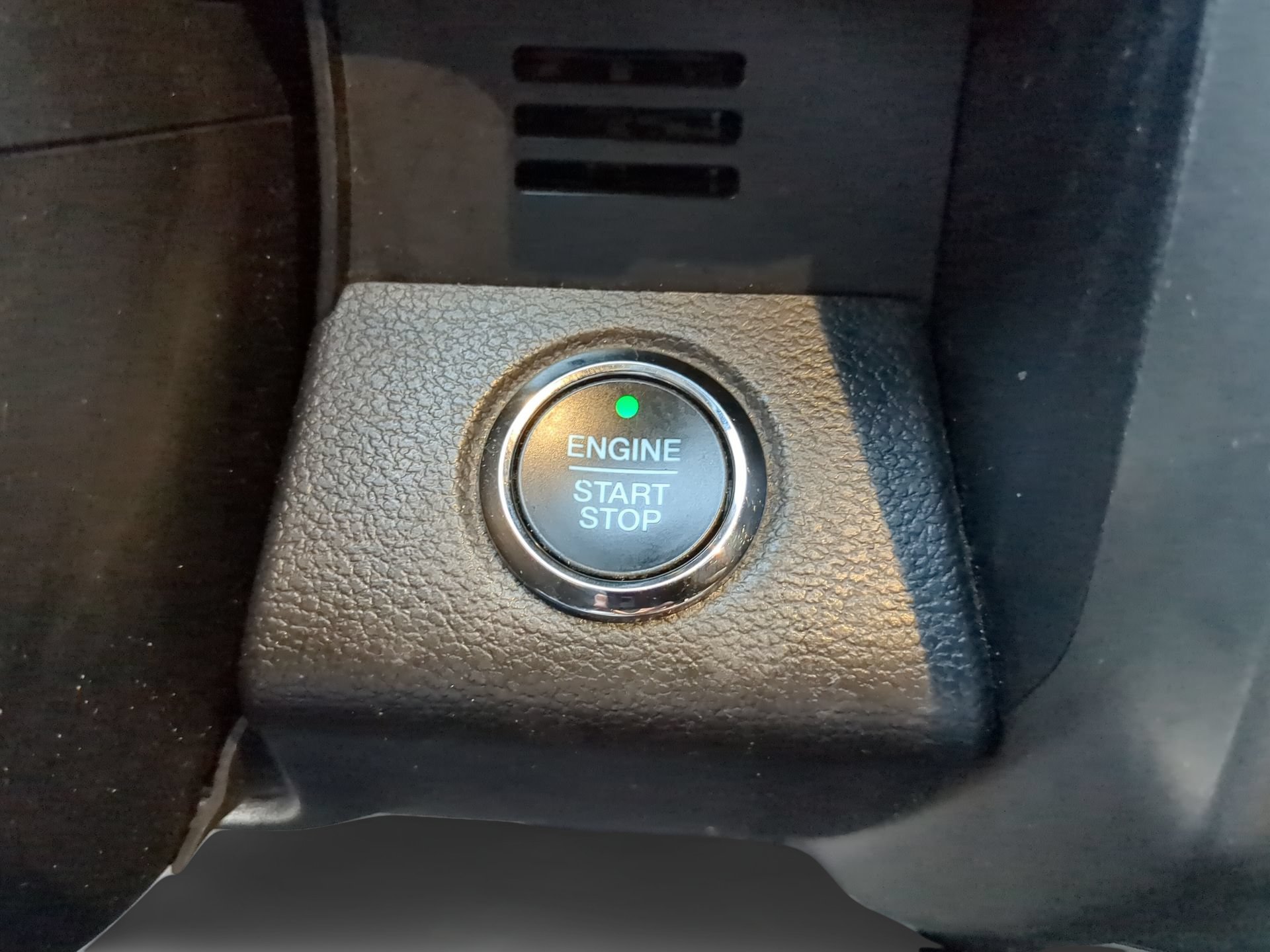 Certified 2021 Ford Expedition XLT RWD image 70