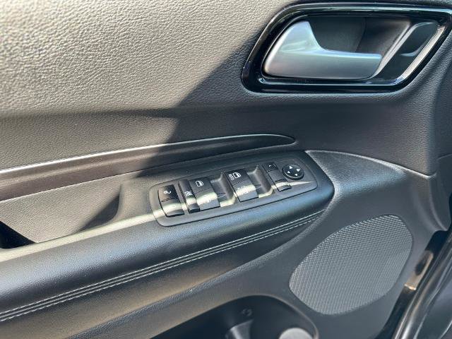 Used 2024 Dodge Durango SXT image 22