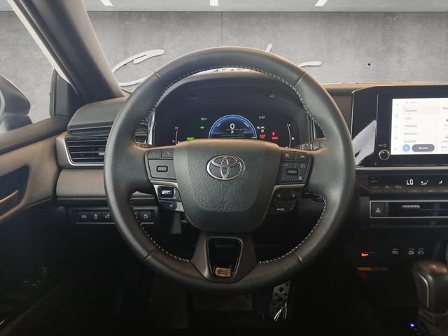 Used 2025 Toyota Camry SE FWD image 22