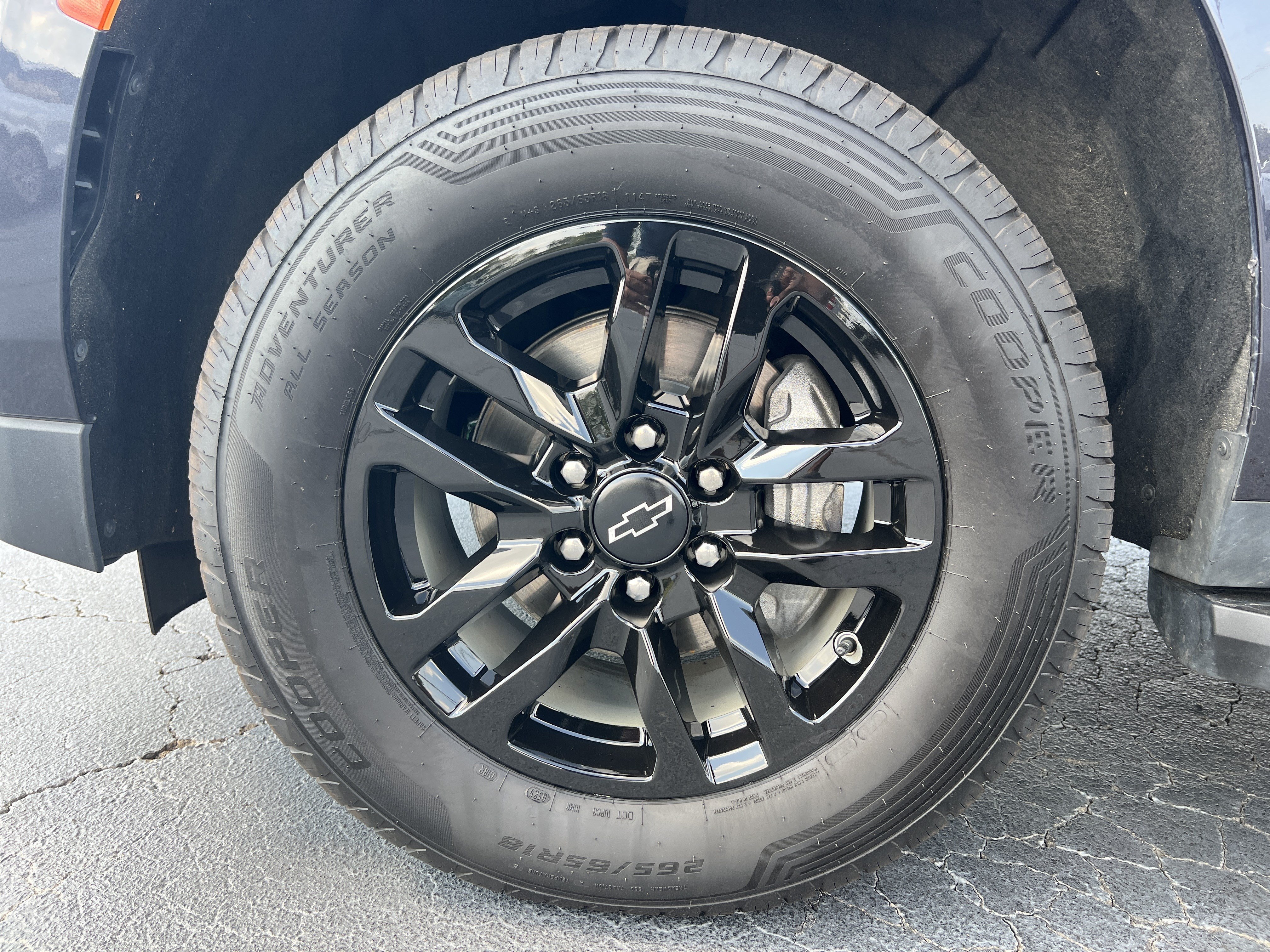 Used 2023 Chevrolet Tahoe LS w/ Driver Alert Package RWD image 12