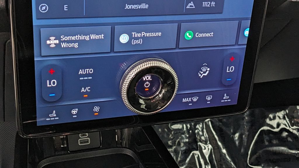 Certified 2025 Ford Mustang Mach-E Select w/ Comfort Package Lite AWD/4WD image 30