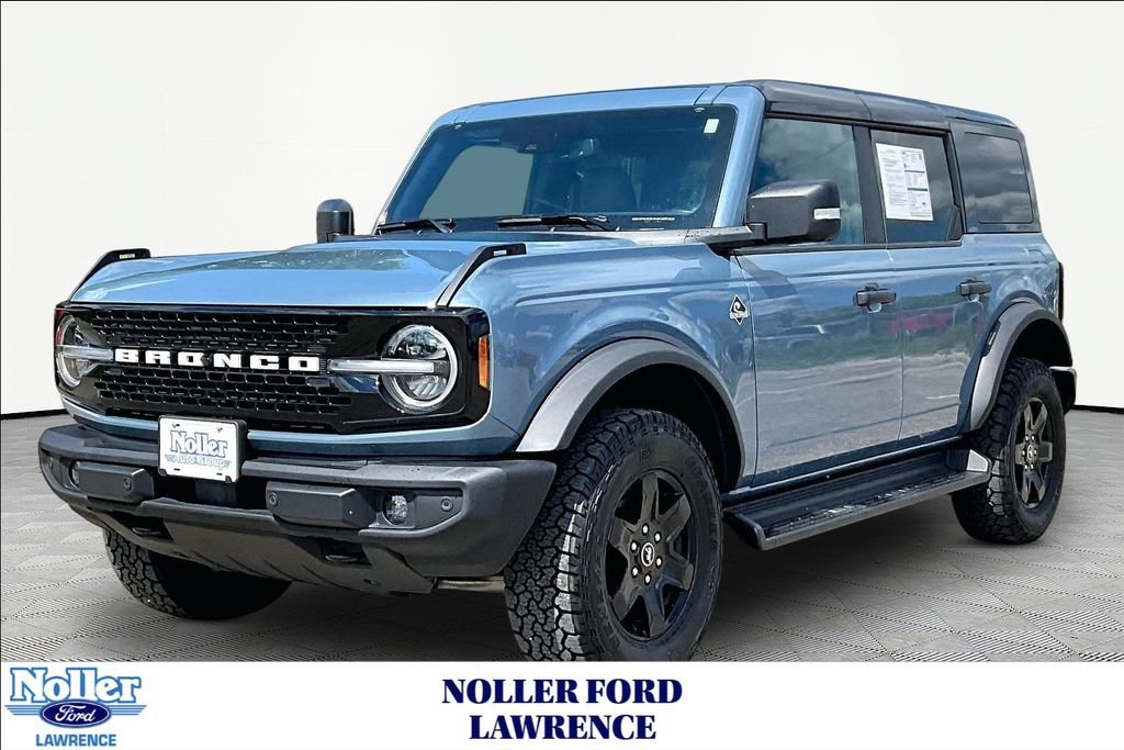 Certified 2025 Ford Bronco Outer Banks AWD/4WD image 1