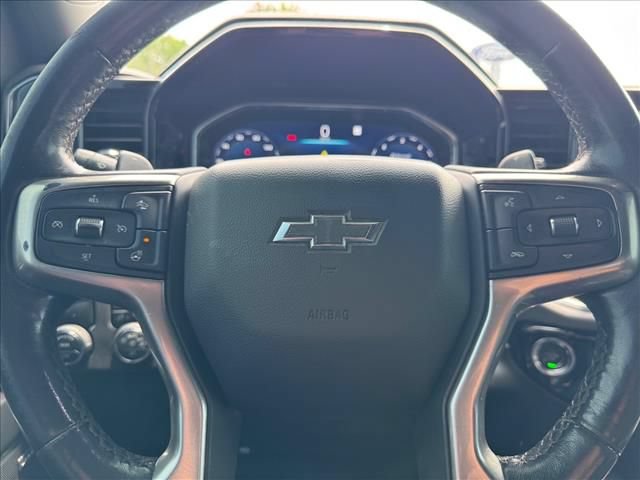 Used 2022 Chevrolet Silverado 1500 RST w/ Convenience Package II RWD image 18