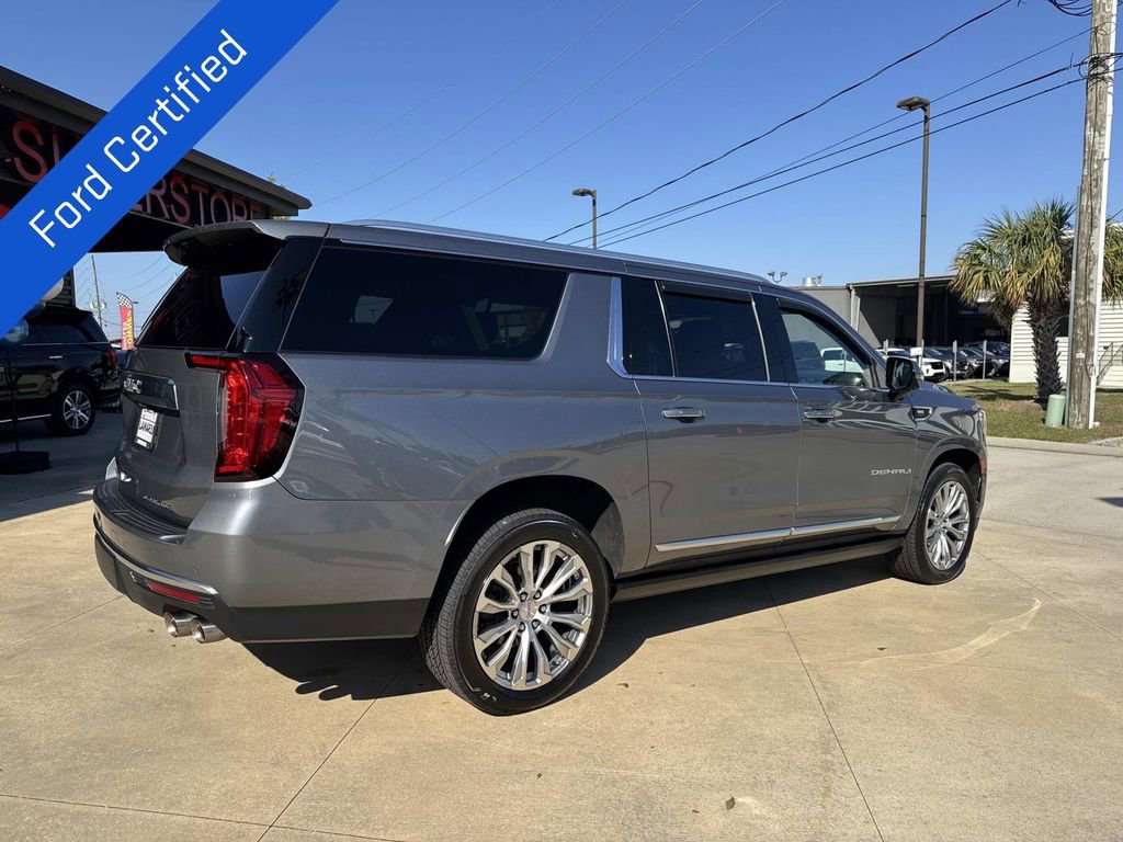 Used 2022 GMC Yukon XL Denali image 8