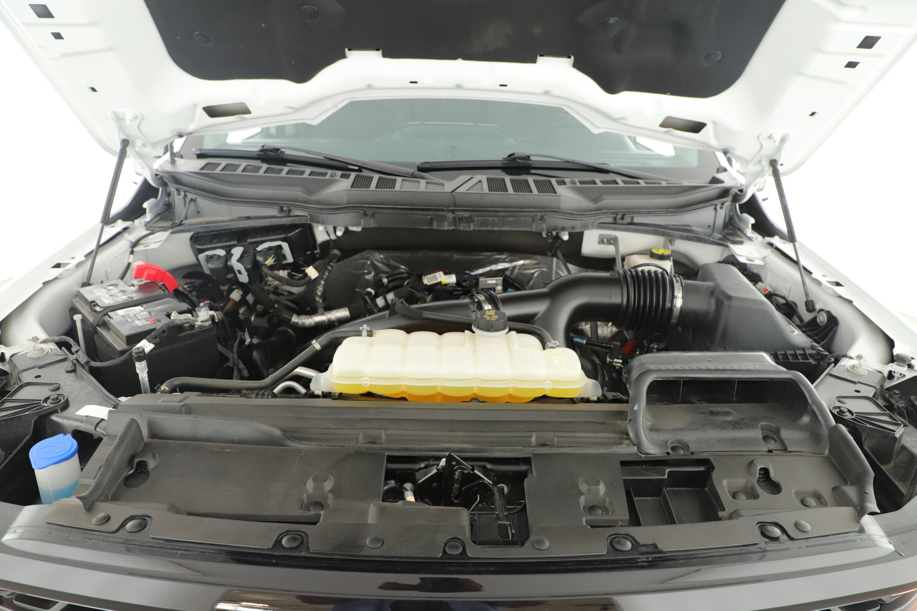 Certified 2024 Ford F150 XLT w/ Equipment Group 302A MID image 7