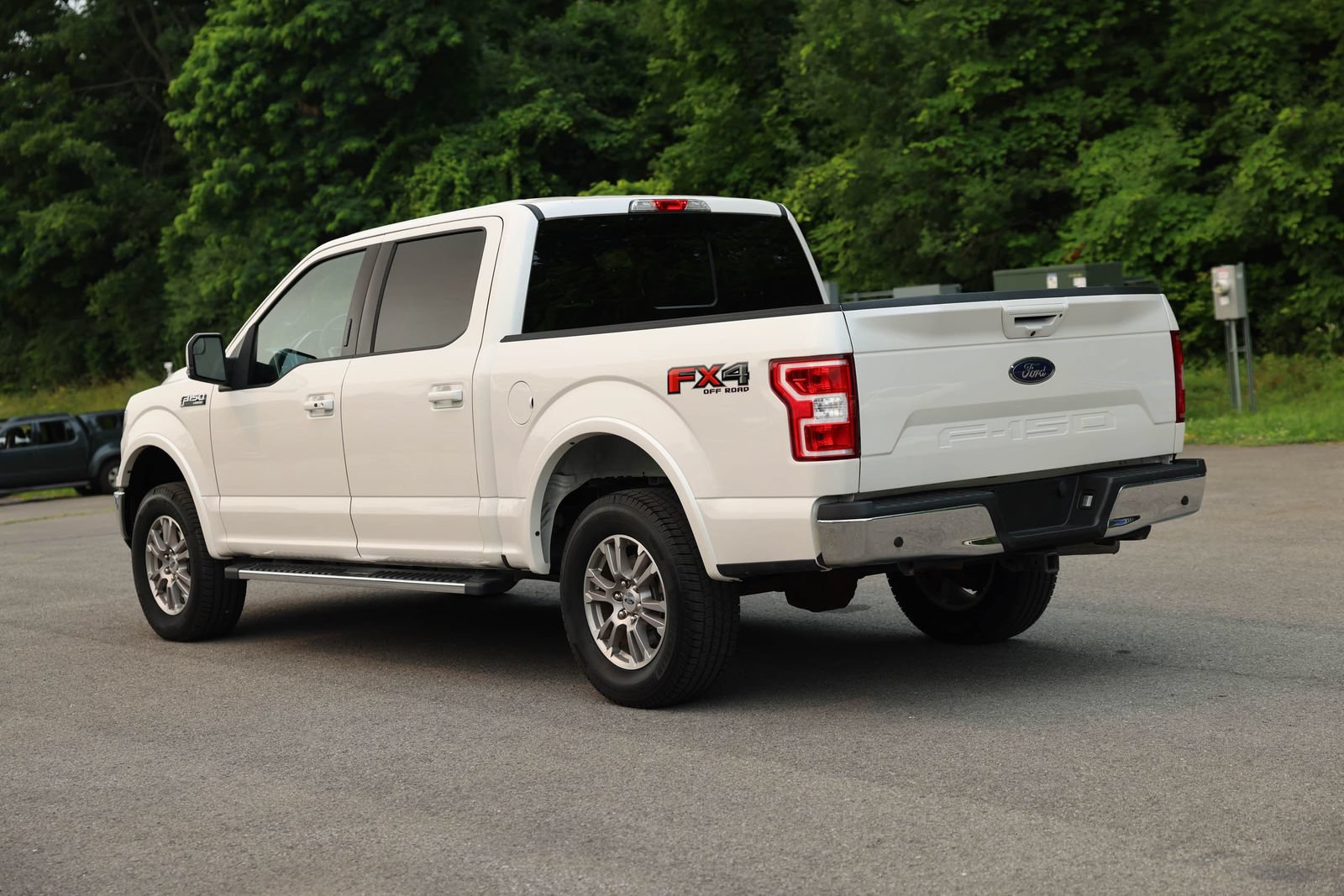 Certified 2019 Ford F150 Lariat w/ Trailer Tow Package AWD/4WD image 4