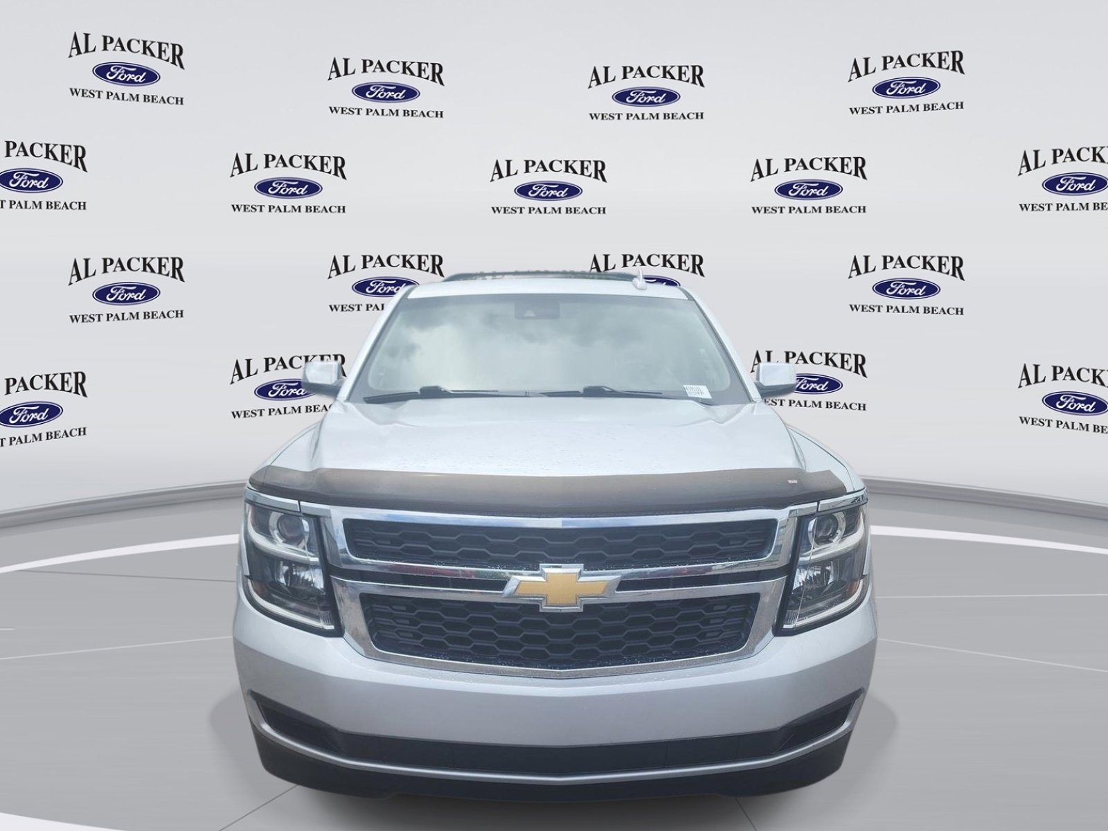 Used 2017 Chevrolet Suburban LS w/ All-Season Package RWD image 9