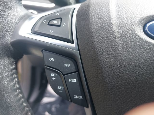 Certified 2023 Ford Edge Titanium AWD/4WD image 18