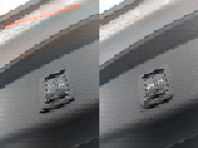 Used 2024 Mitsubishi Outlander SE image 32