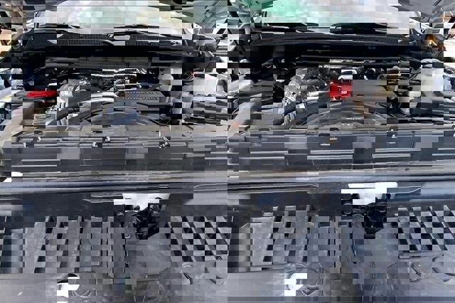 Used 2025 GMC Sierra 2500 Denali Ultimate image 12