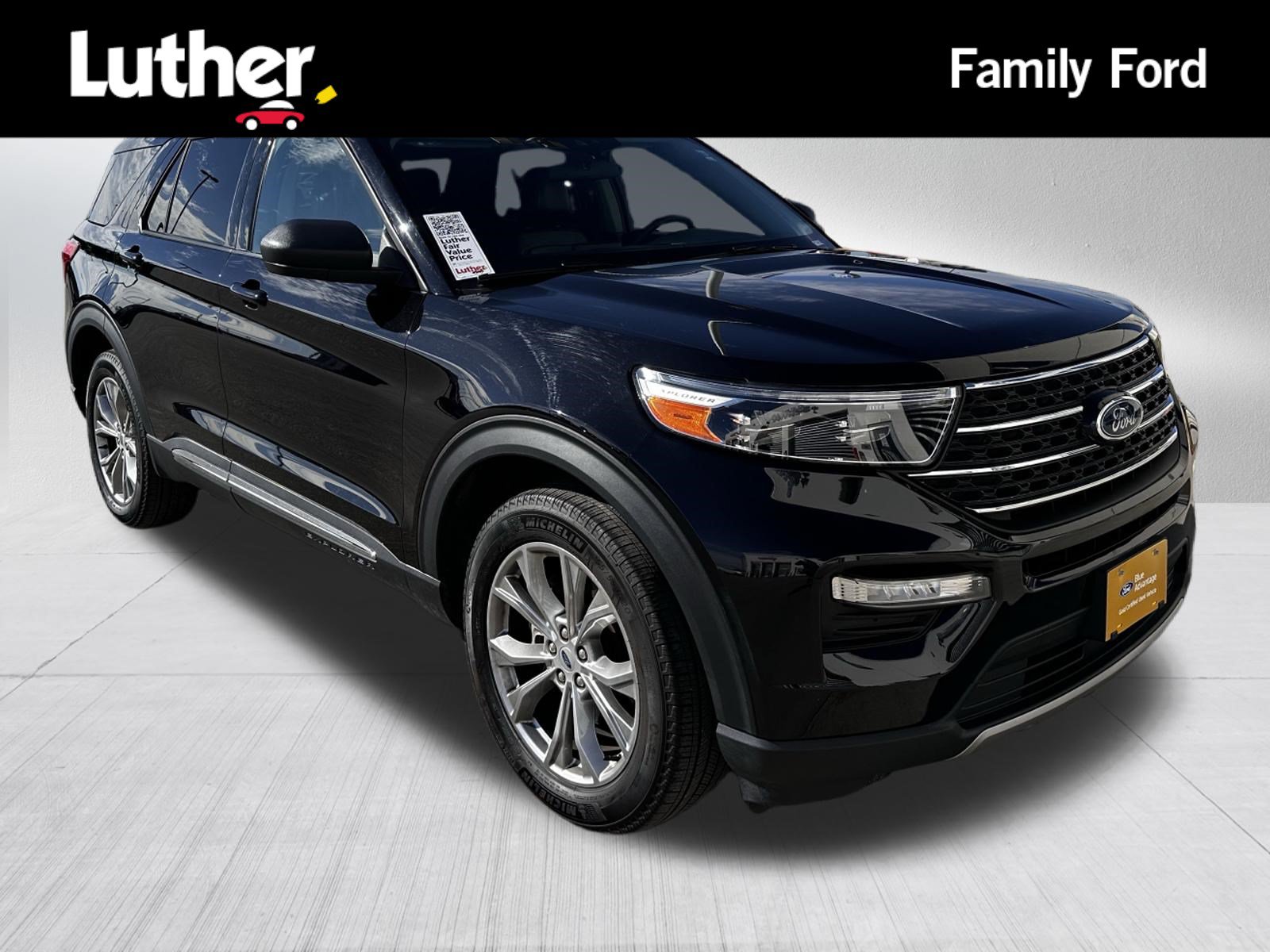 Certified 2023 Ford Explorer XLT w/ Equipment Group 202A AWD/4WD image 1