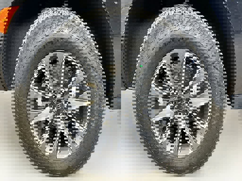 Used 2023 Chevrolet Tahoe Z71 image 8