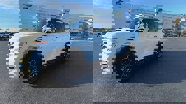 Used 2018 Nissan Armada Platinum w/ Captain Seat Package image 4