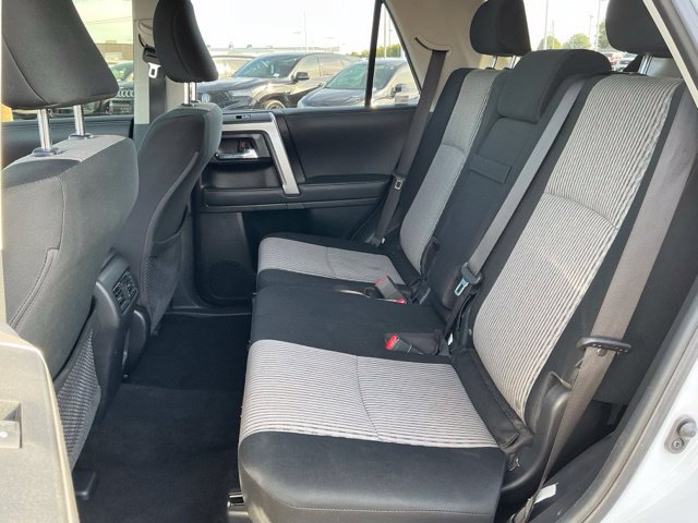 Used 2024 Toyota 4Runner SR5 AWD/4WD image 18