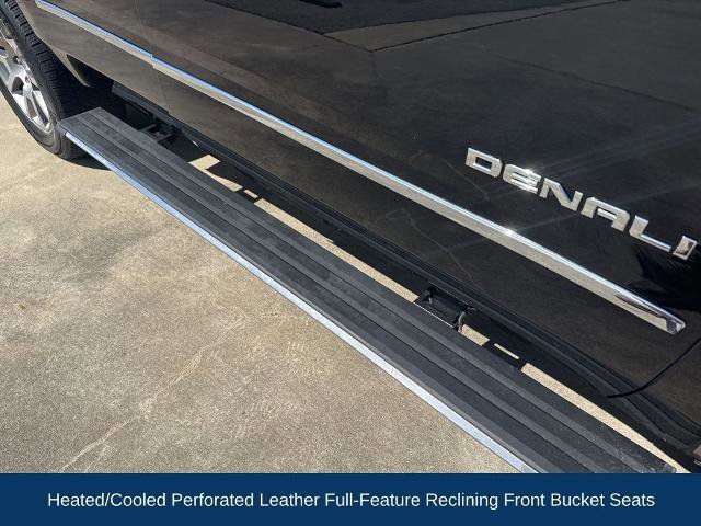 Used 2019 GMC Yukon Denali image 9