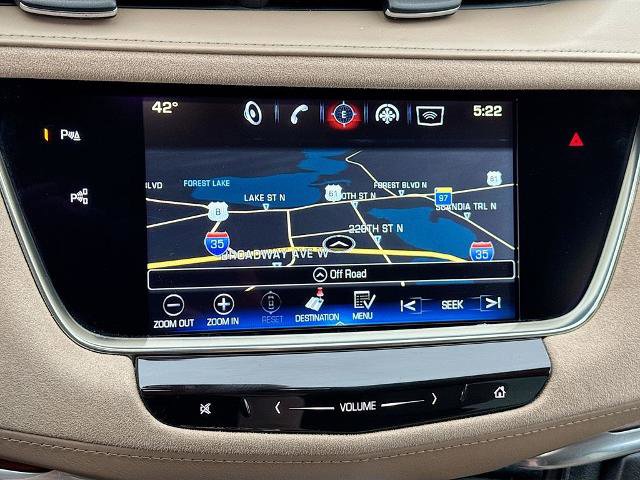 Used 2017 Cadillac XT5 Platinum w/ Driver Assist Package image 11