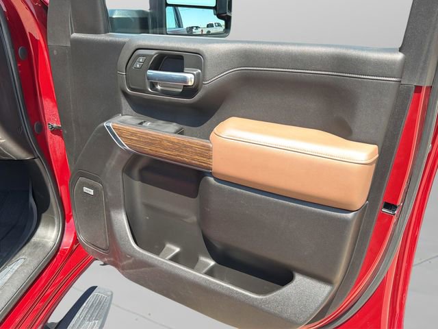 Used 2022 Chevrolet Silverado 3500 High Country w/ Technology Package AWD/4WD image 11