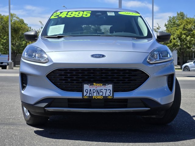 Certified 2022 Ford Escape SE AWD/4WD image 2