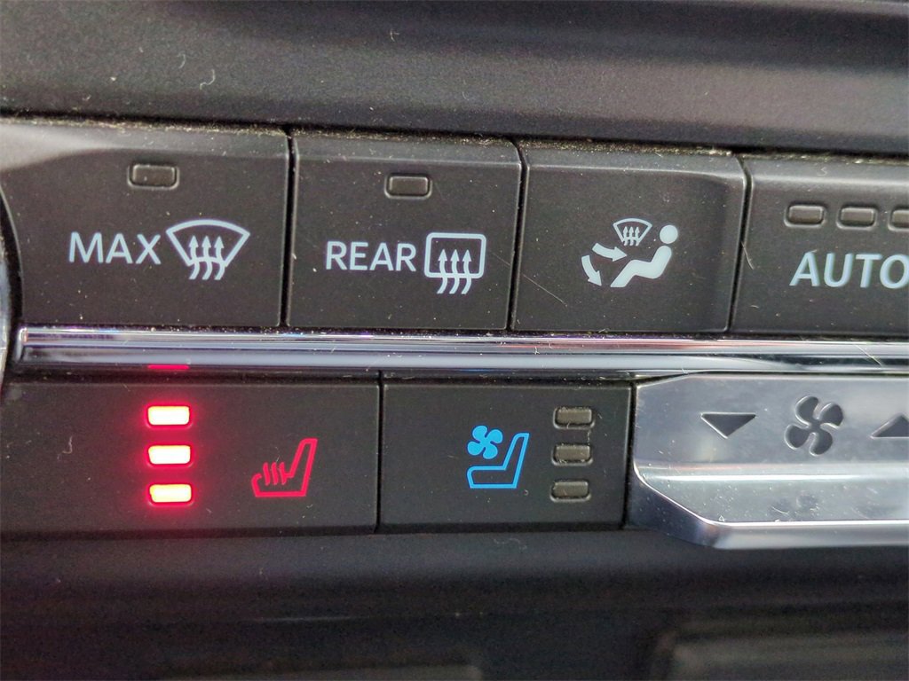 Certified 2021 Ford F150 Lariat image 22