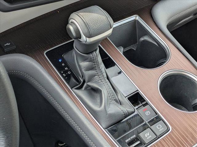 Used 2022 Toyota Sienna XLE AWD/4WD image 17