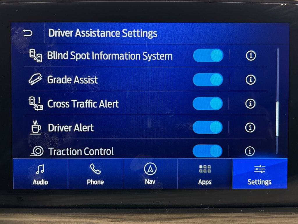 Certified 2020 Ford Escape Titanium FWD image 34