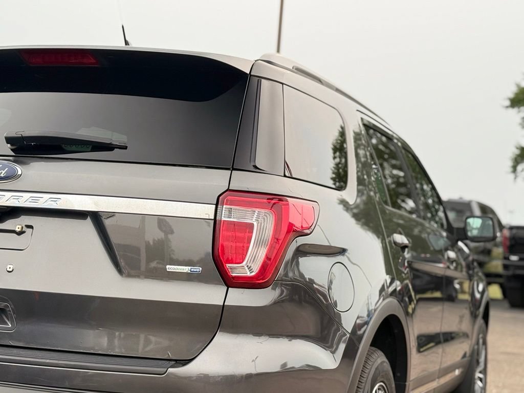 Certified 2019 Ford Explorer XLT AWD/4WD image 36