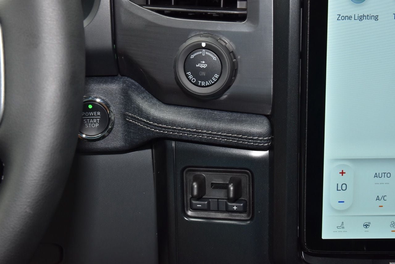 Certified 2025 Ford F150 Lightning Flash AWD/4WD image 30