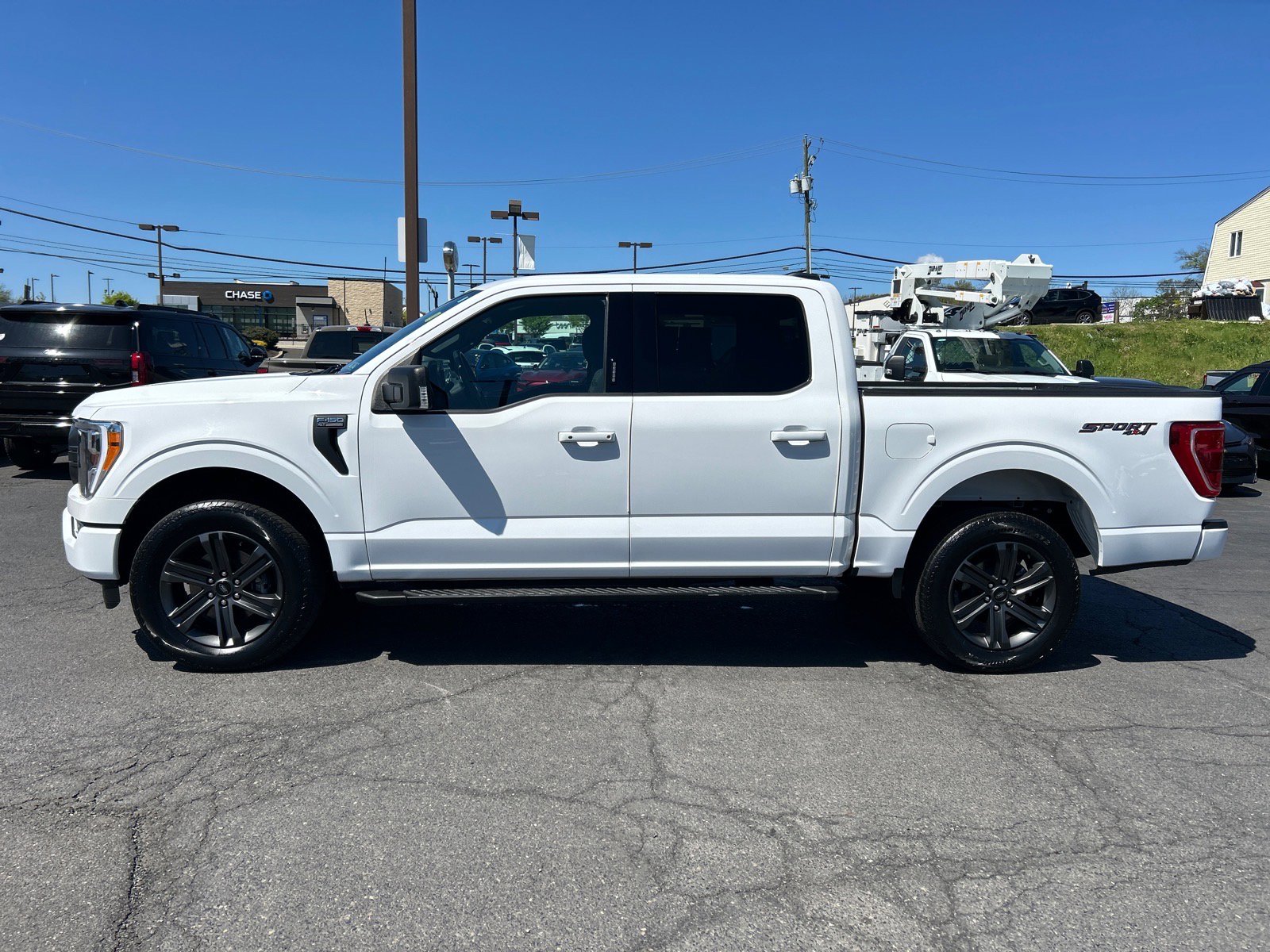 Certified 2023 Ford F150 XLT w/ Equipment Group 302A High AWD/4WD image 4