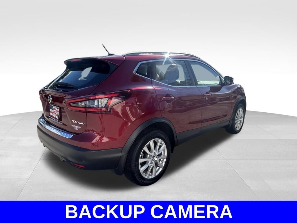 Used 2022 Nissan Rogue Sport SV image 3