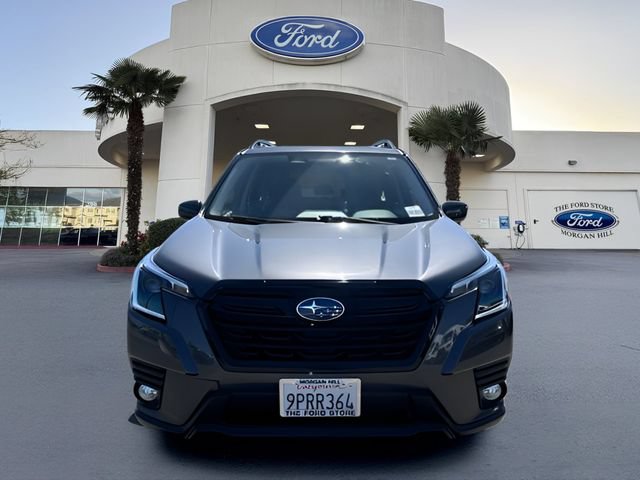Used 2022 Subaru Forester Premium AWD/4WD image 3