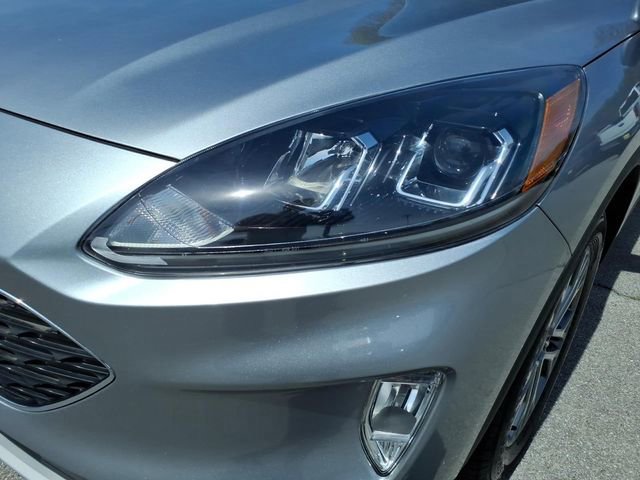 Certified 2022 Ford Escape SEL AWD/4WD image 17
