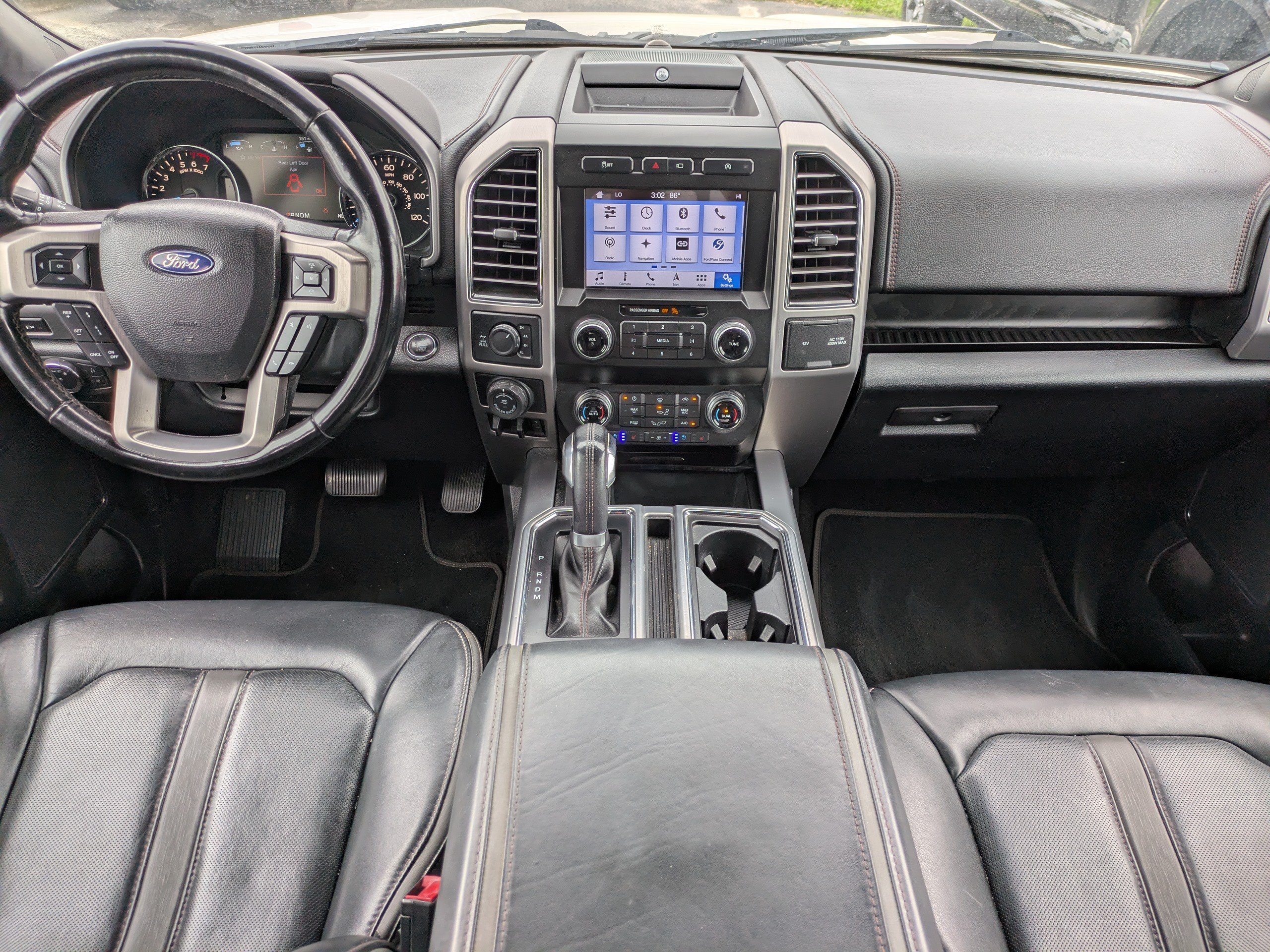 Certified 2019 Ford F150 Platinum w/ Equipment Group 701A Luxury AWD/4WD image 13