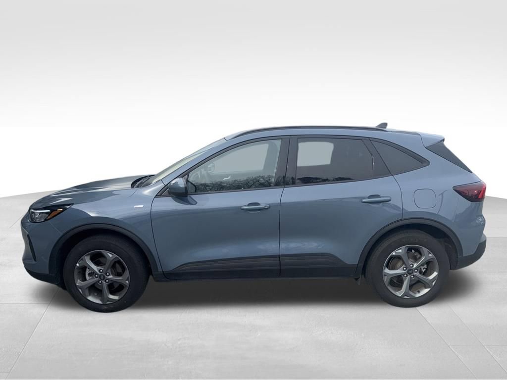 Certified 2025 Ford Escape ST-Line Select image 2