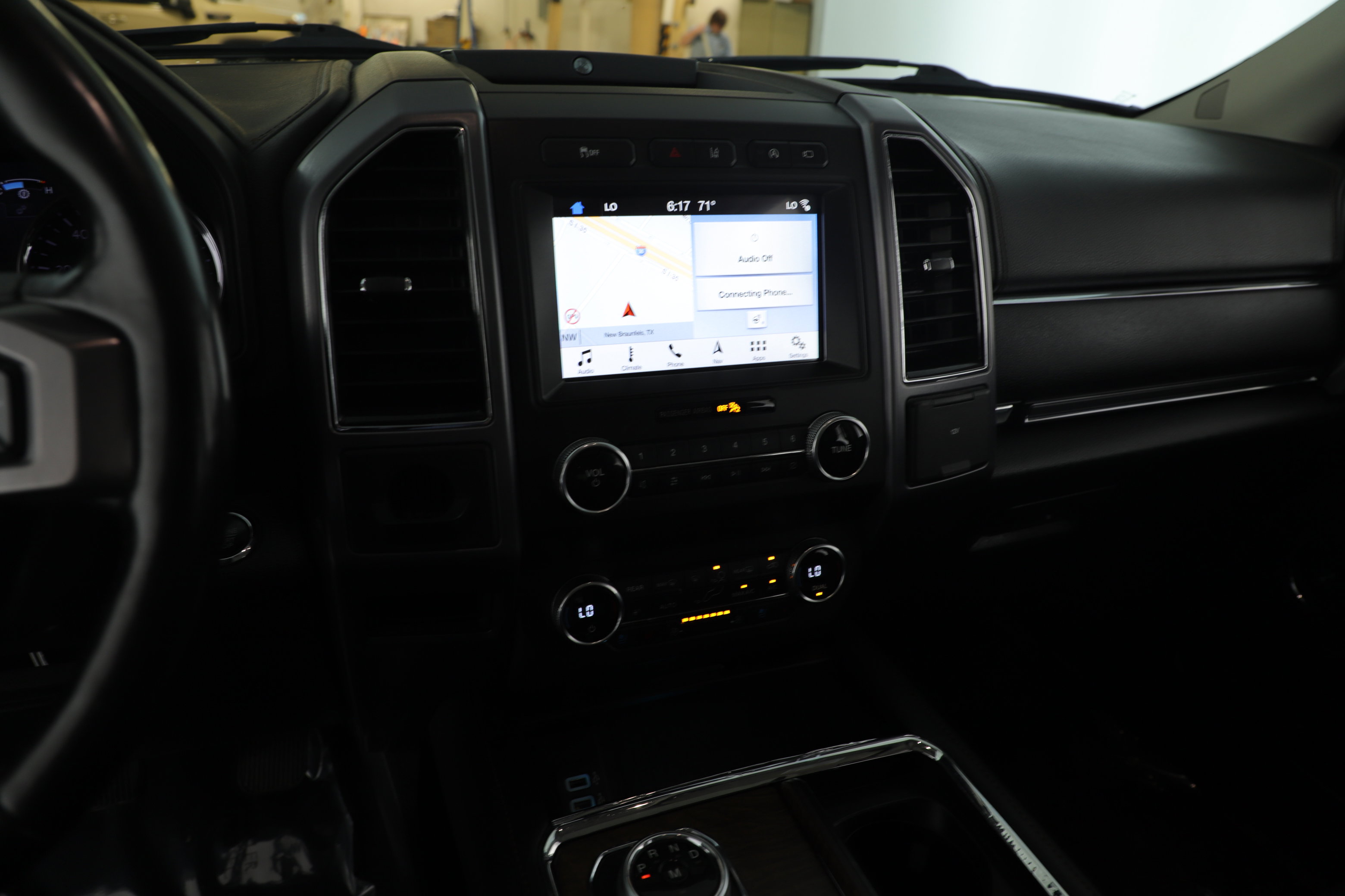 Certified 2019 Ford Expedition Platinum image 14