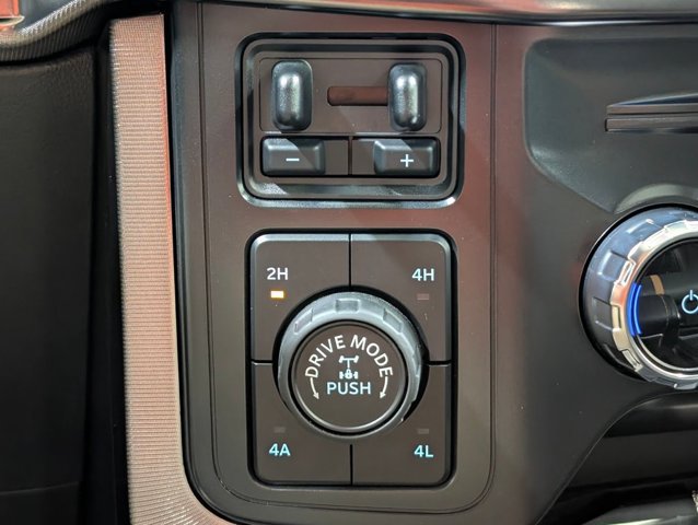 Certified 2022 Ford F150 Platinum w/ Equipment Group 701A High AWD/4WD image 8