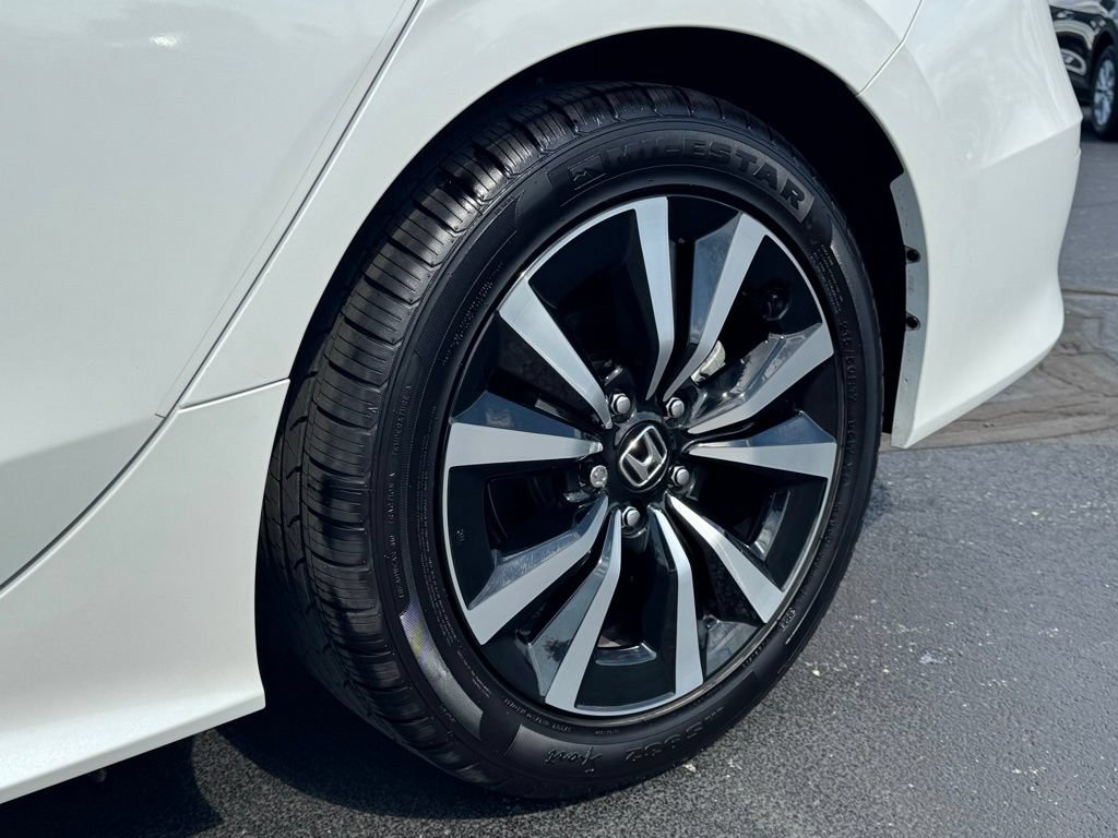 Used 2022 Honda Civic EX image 32