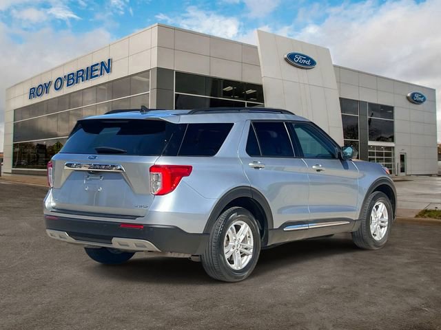 Certified 2023 Ford Explorer XLT w/ Equipment Group 202A image 5