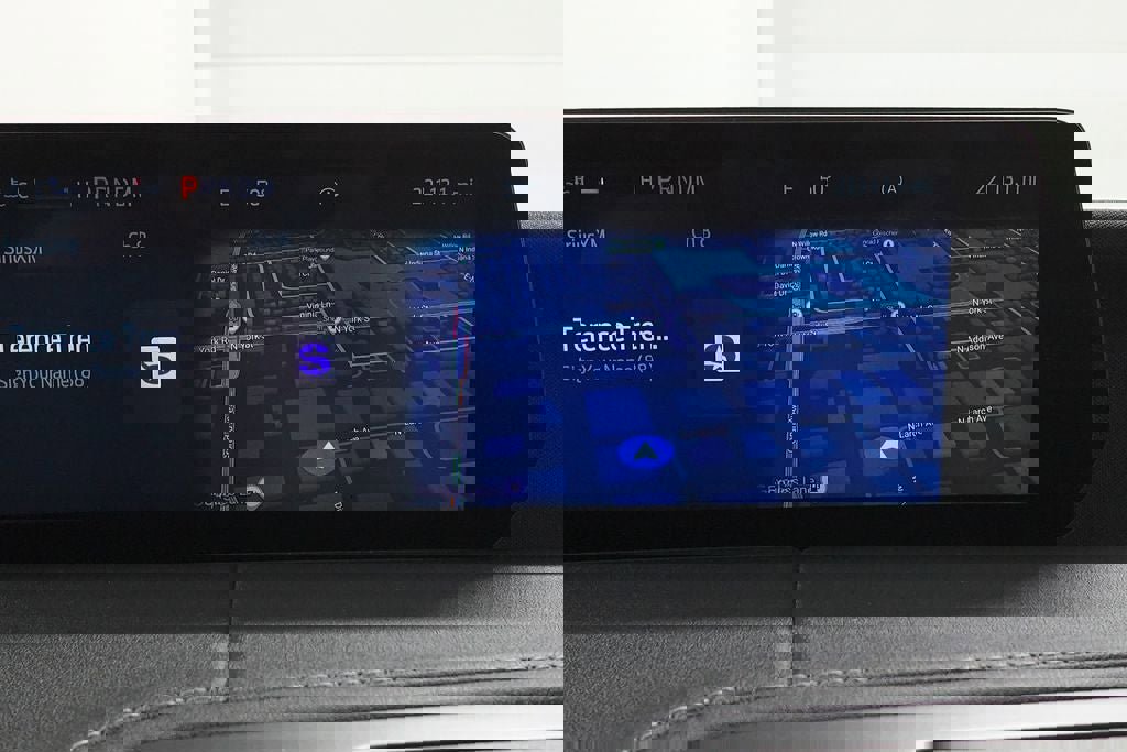 Certified 2025 Ford Expedition Platinum image 18