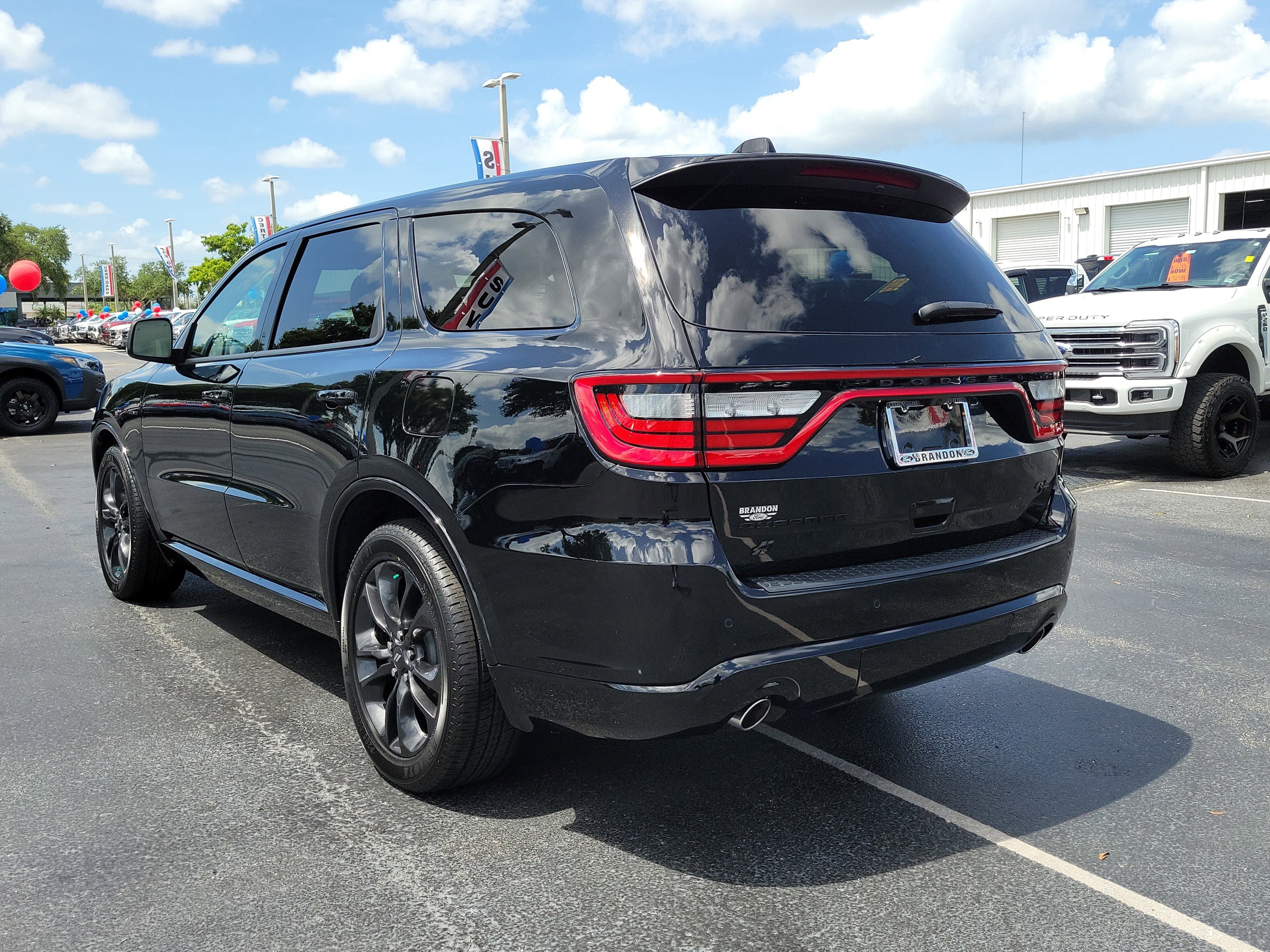 Used 2022 Dodge Durango R/T w/ Blacktop Package AWD/4WD image 6