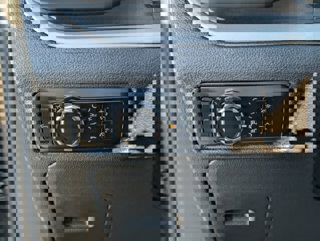 Certified 2024 Ford Explorer XLT image 22