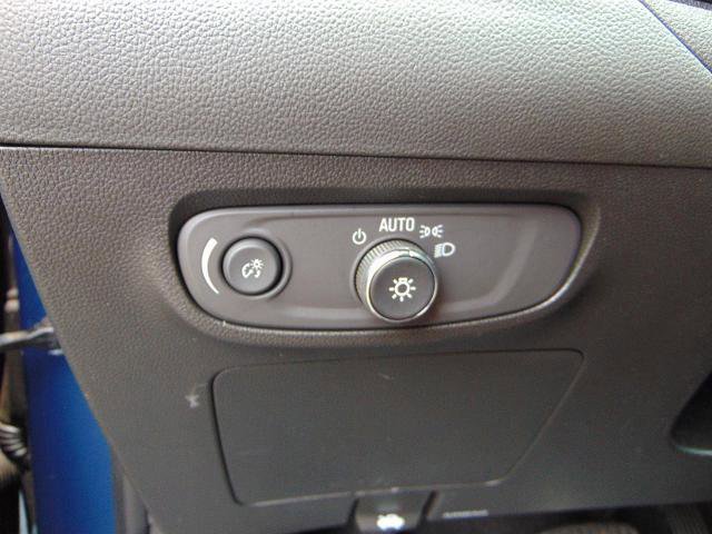 Used 2025 Buick Encore GX Sport Touring w/ Advanced Technology Package image 19